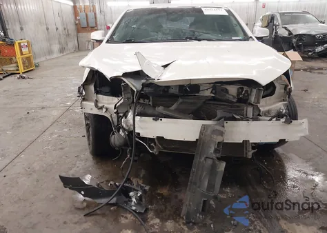 2014 Buick Lacrosse Premium Ii Group из США, поврежденный, VIN 1G4GF5G30EF135831